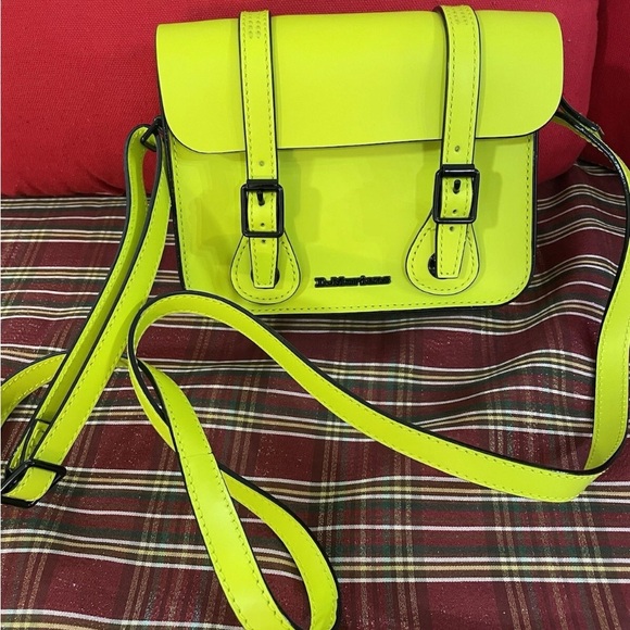 New Dr. Martens Yellow 7 Inch Crossbody Satchel Bag - Picture 5 of 10